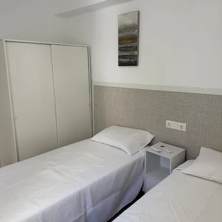 Apartmán With Pool & Parking In Centre Nerja